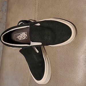 VANS OTW Black Alligator print classic slip on shoe woman's size 7 in EUC.